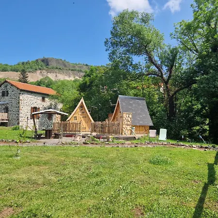 Les Feeriques Du Cheix *